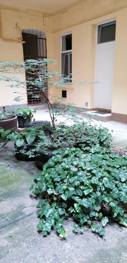 Little-Oasis Apartment Будапеща Екстериор снимка